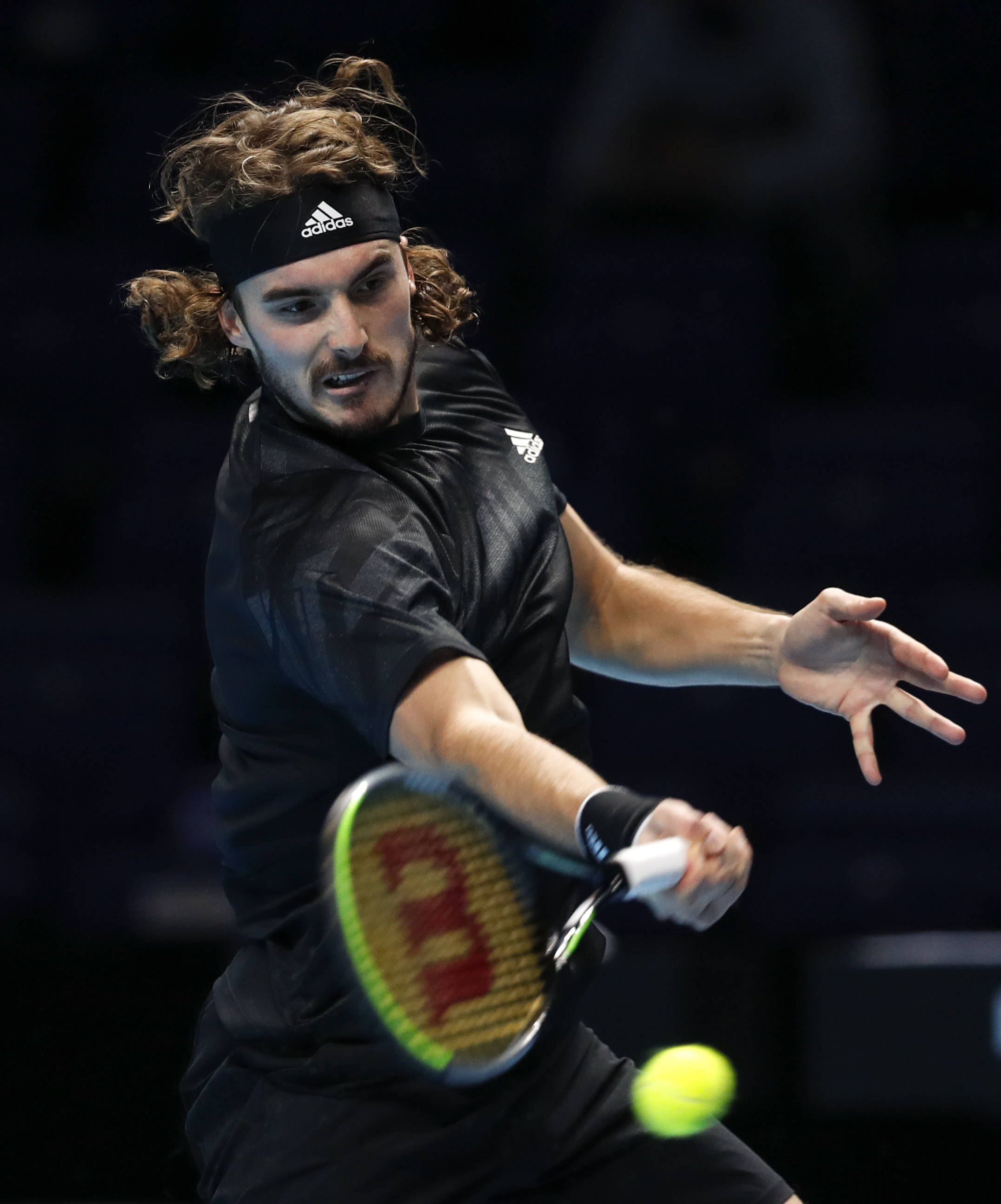 开云体育直播-日本网球队强势德国网球队，西西帕斯高光表现